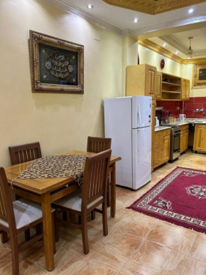 Oscar Apartment 8